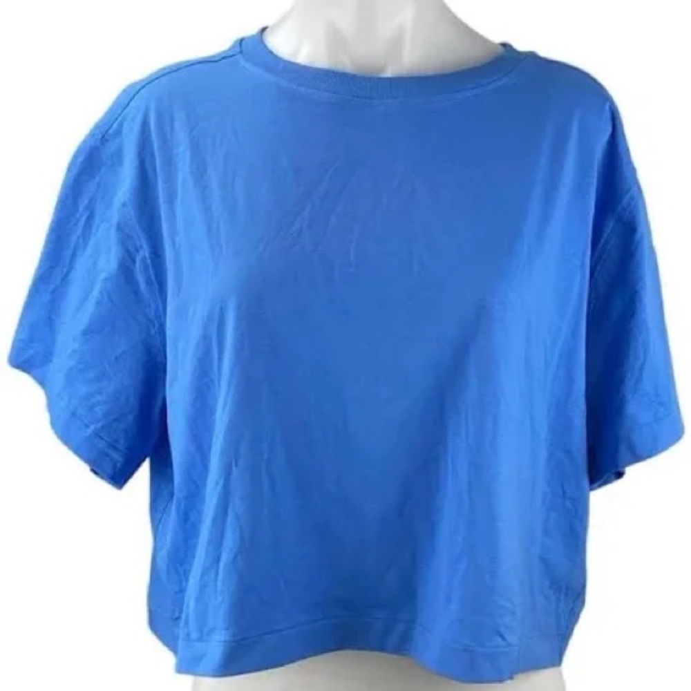 Lululemon Cates tee